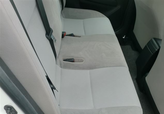 Toyota Axio Hybrid X White 2017 full